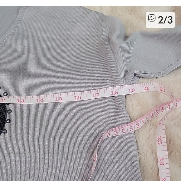 Gray Top - Picture 4 of 5